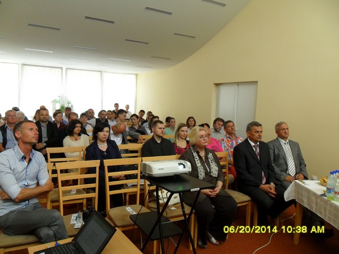 SlikeGodina2014_Zavrsnakonferencija06-2014_konferencija06-2014-005