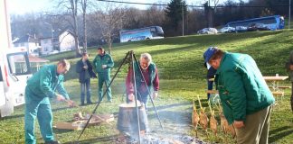 BadnjaPodjelaFisa2014 12 24 001