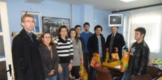 PodjelaPaketaBozic2014 009
