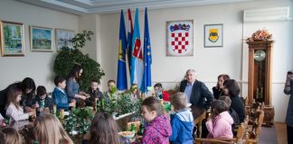 DjecakodGradonacelnika03 2015 001