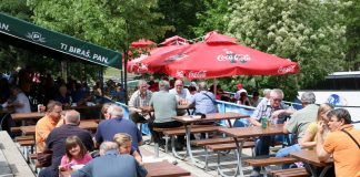 2018 05 11 RestoranJezero001